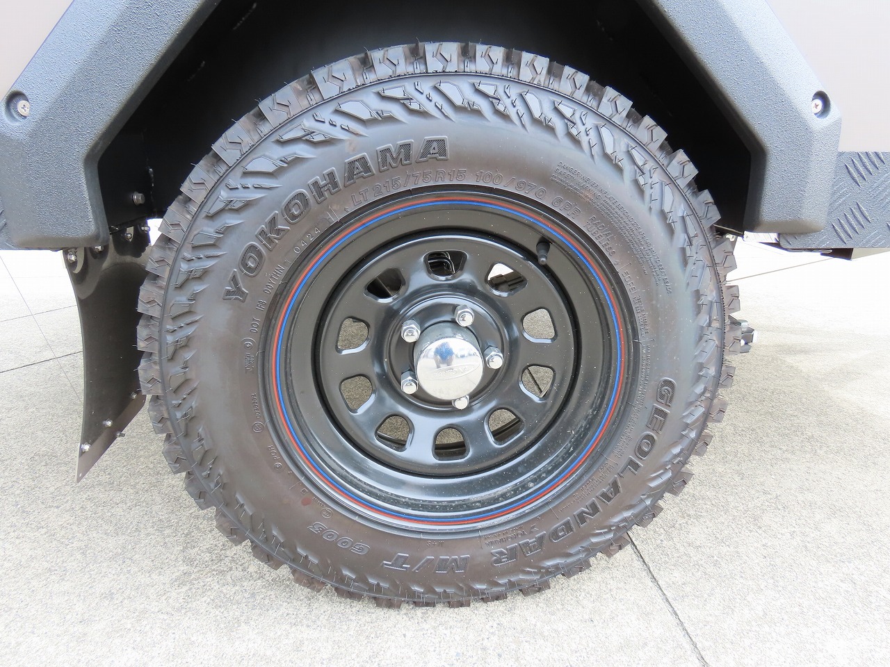 キャンピングカートレーラー