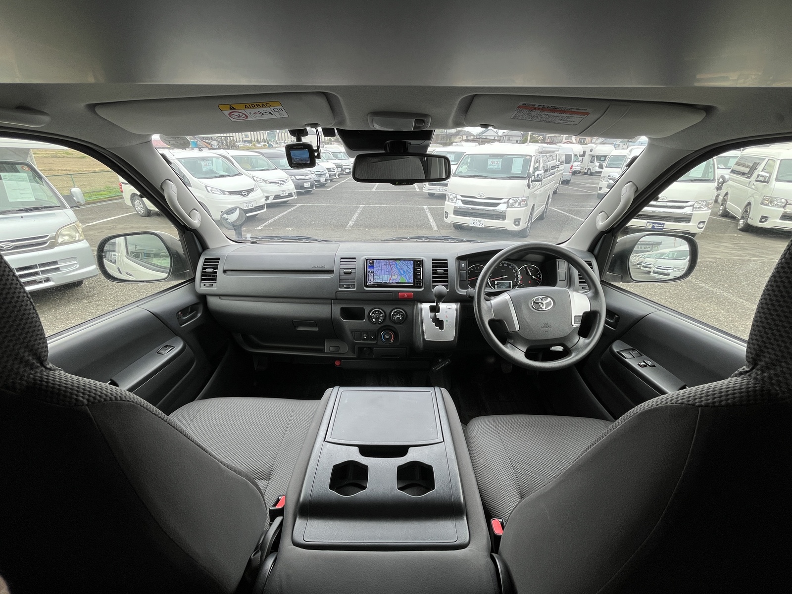 キャンピングカーバンコン