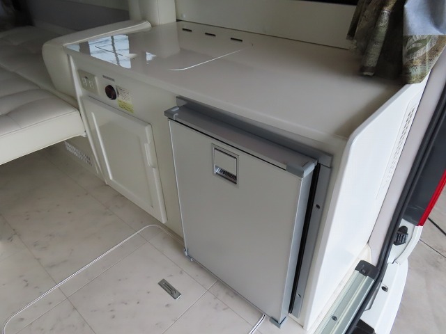 キャンピングカーバンコン