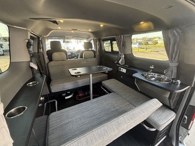 キャンピングカーバンコン