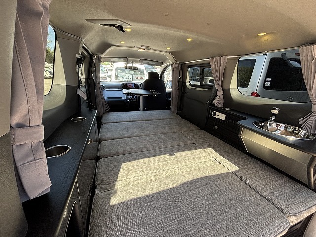 キャンピングカーバンコン