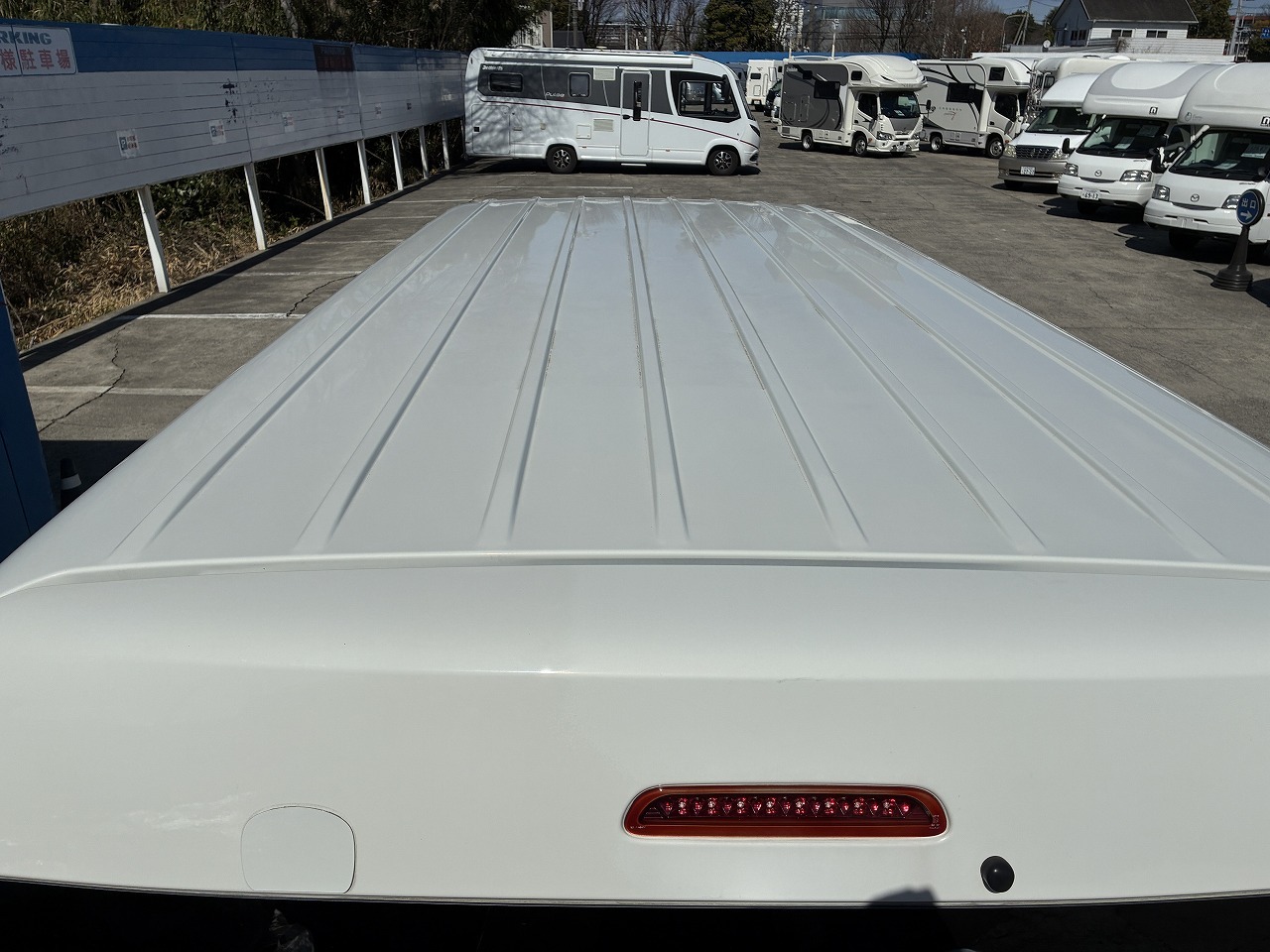 キャンピングカーバンコン