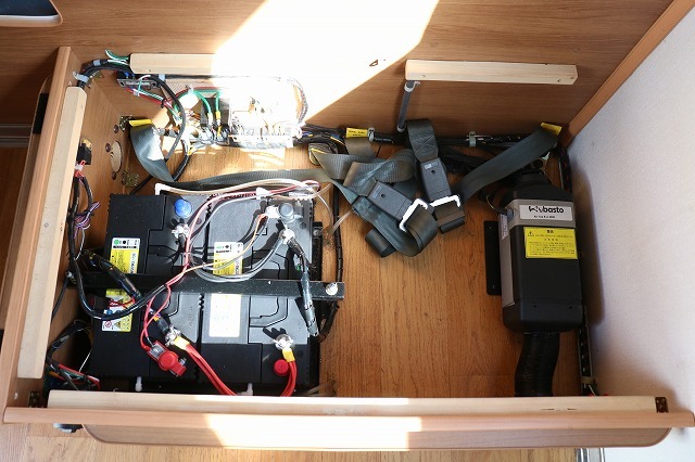 キャンピングカーキャブコン