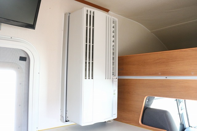 キャンピングカーキャブコン