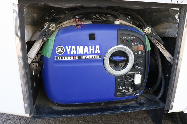 キャンピングカーキャブコン