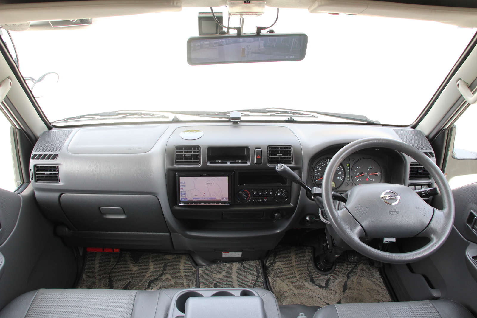 キャンピングカーキャブコン