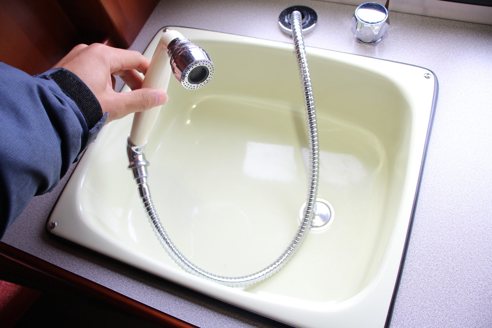 キャンピングカーキャブコン