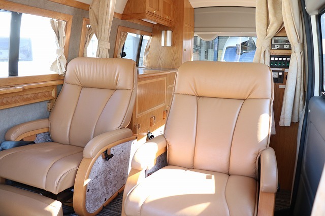 キャンピングカーバンコン