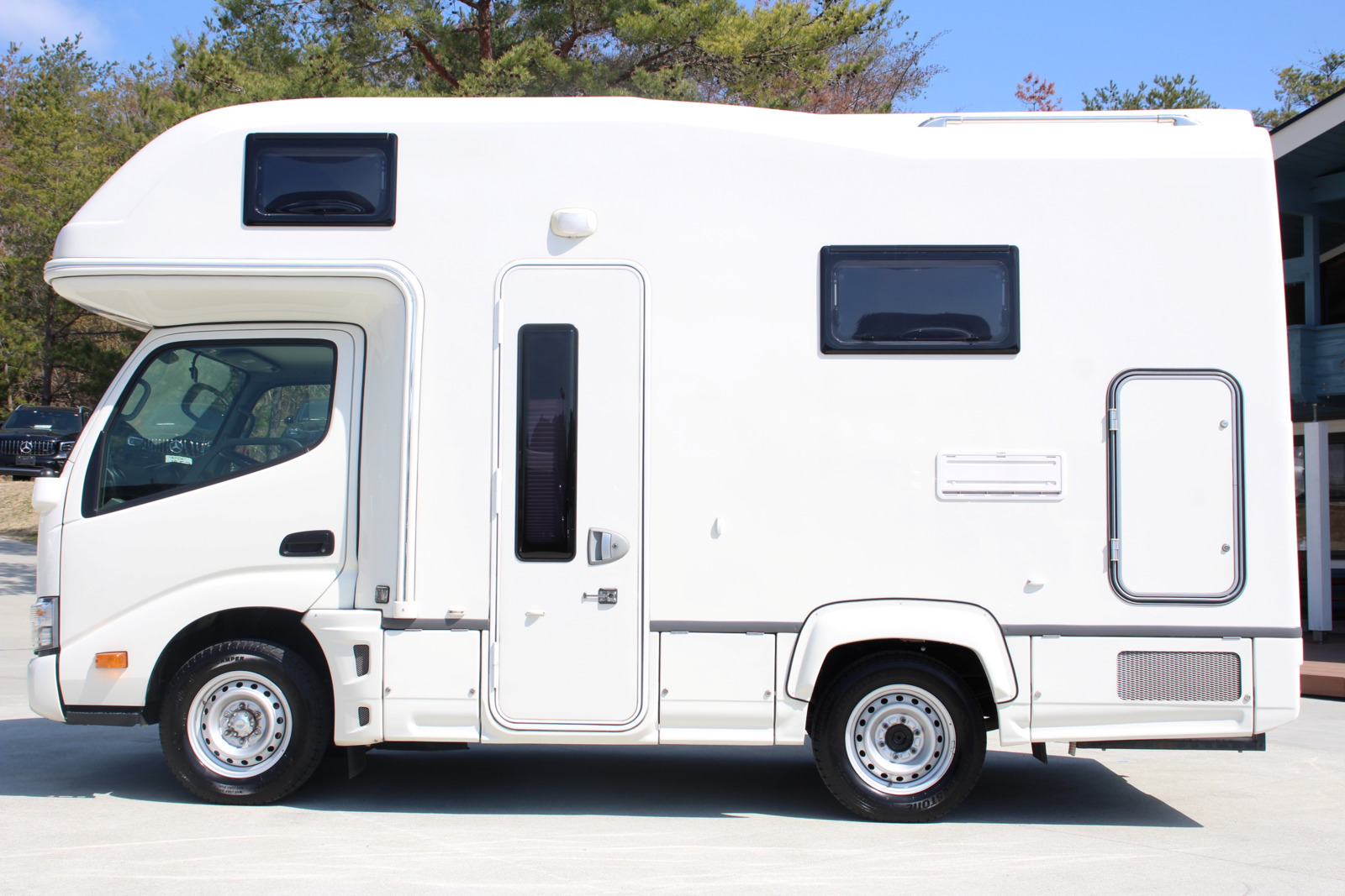 キャンピングカーキャブコン