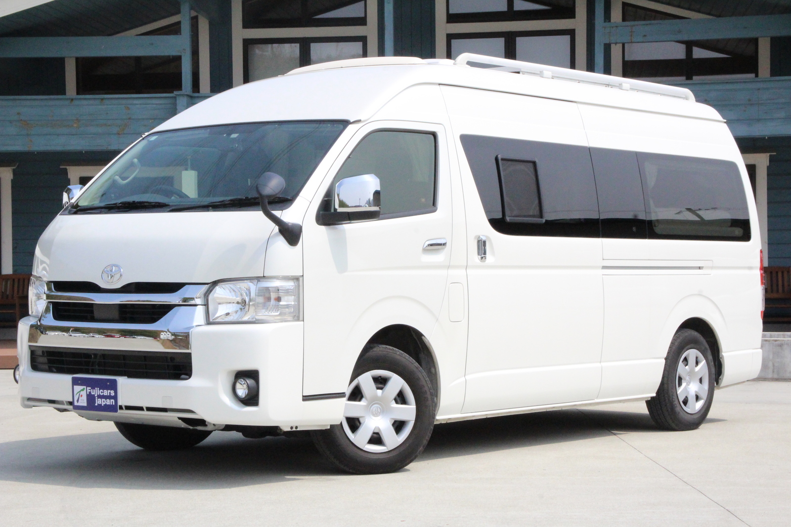 キャンピングカーバンコン