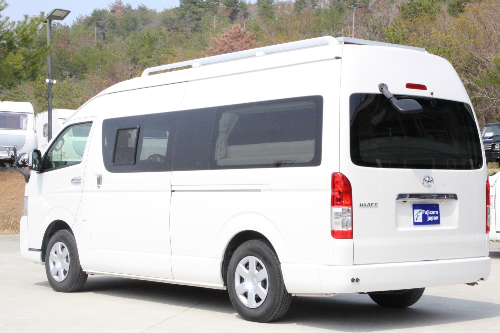 キャンピングカーバンコン