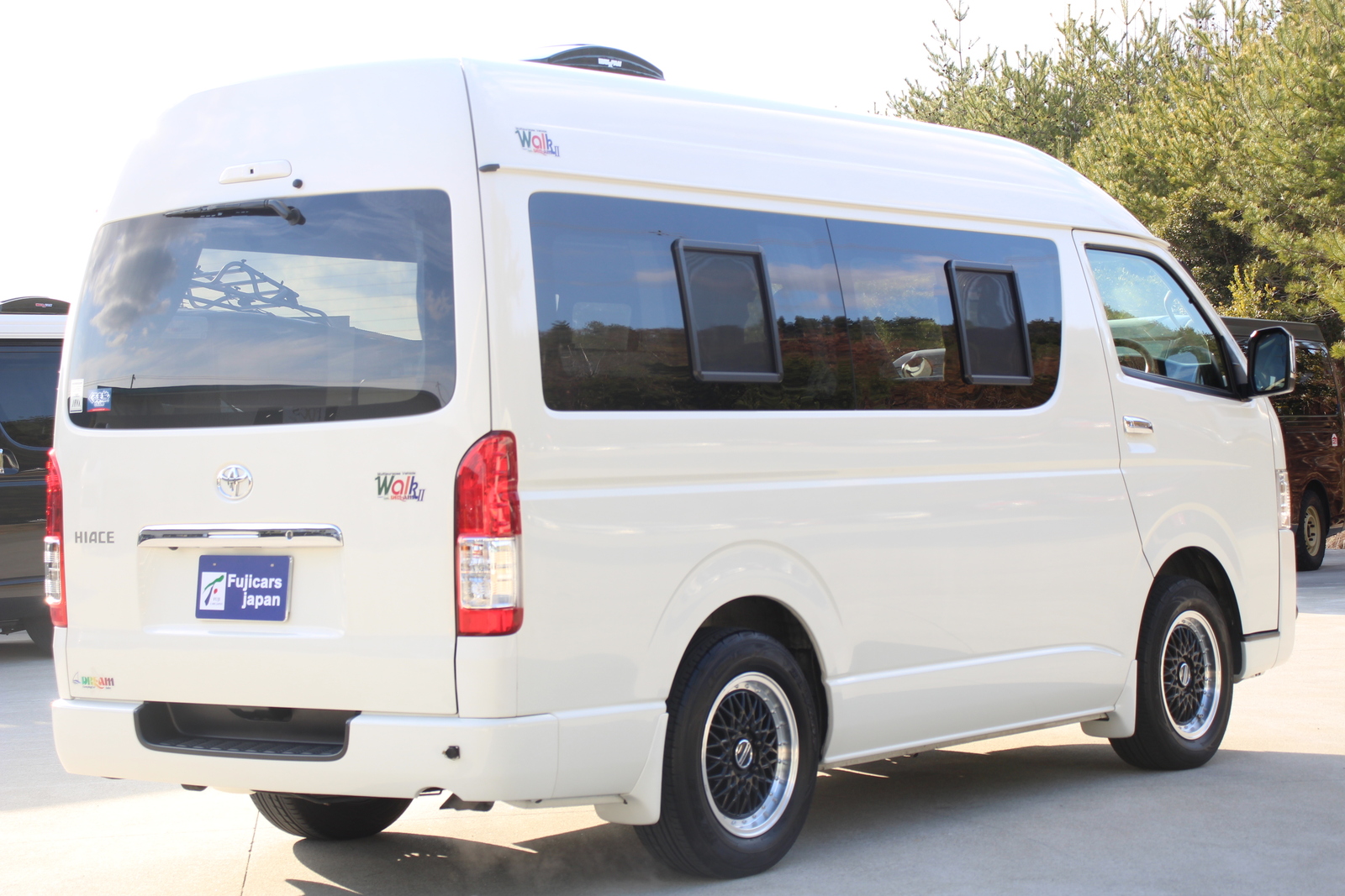 キャンピングカーバンコン