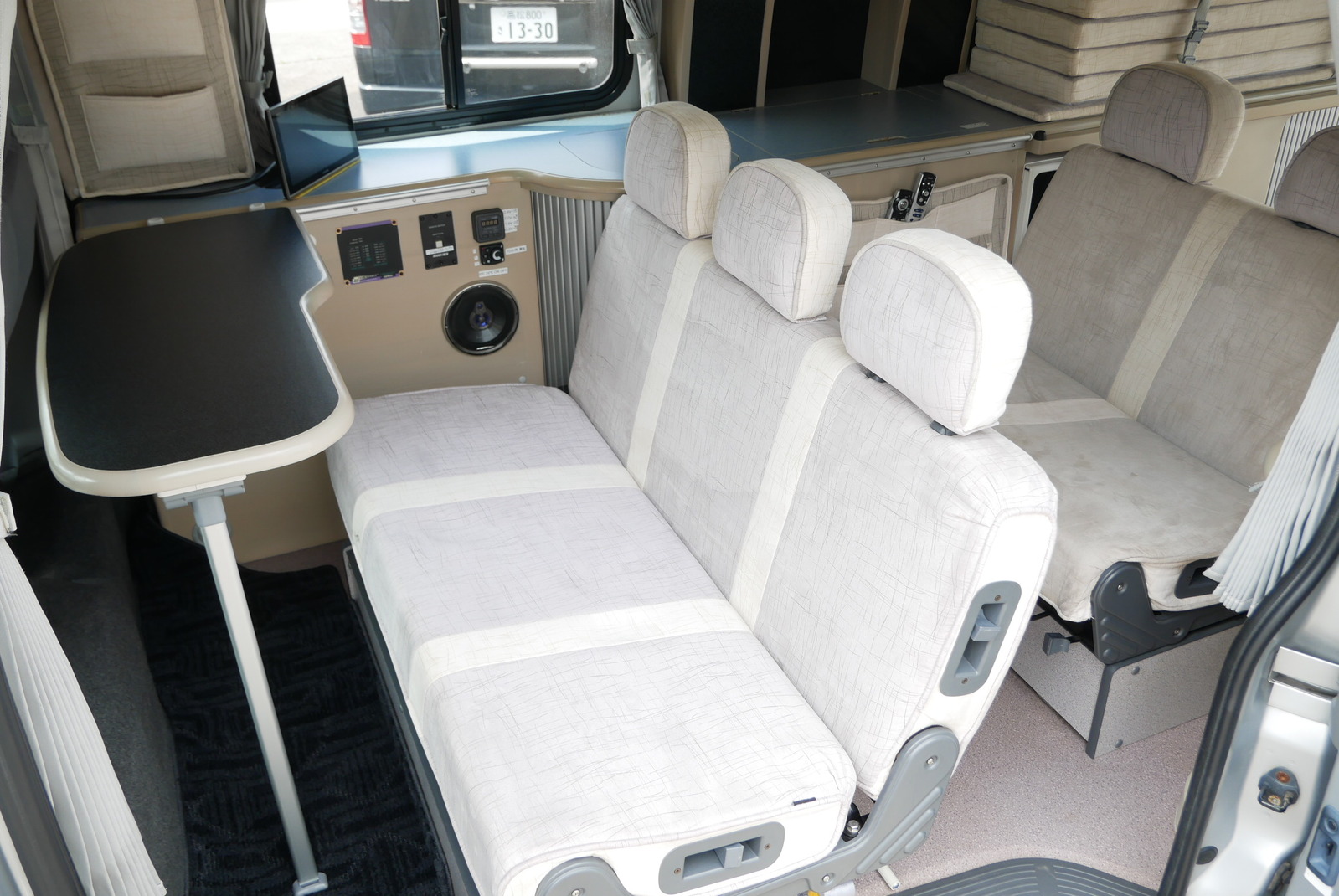 キャンピングカーバンコン