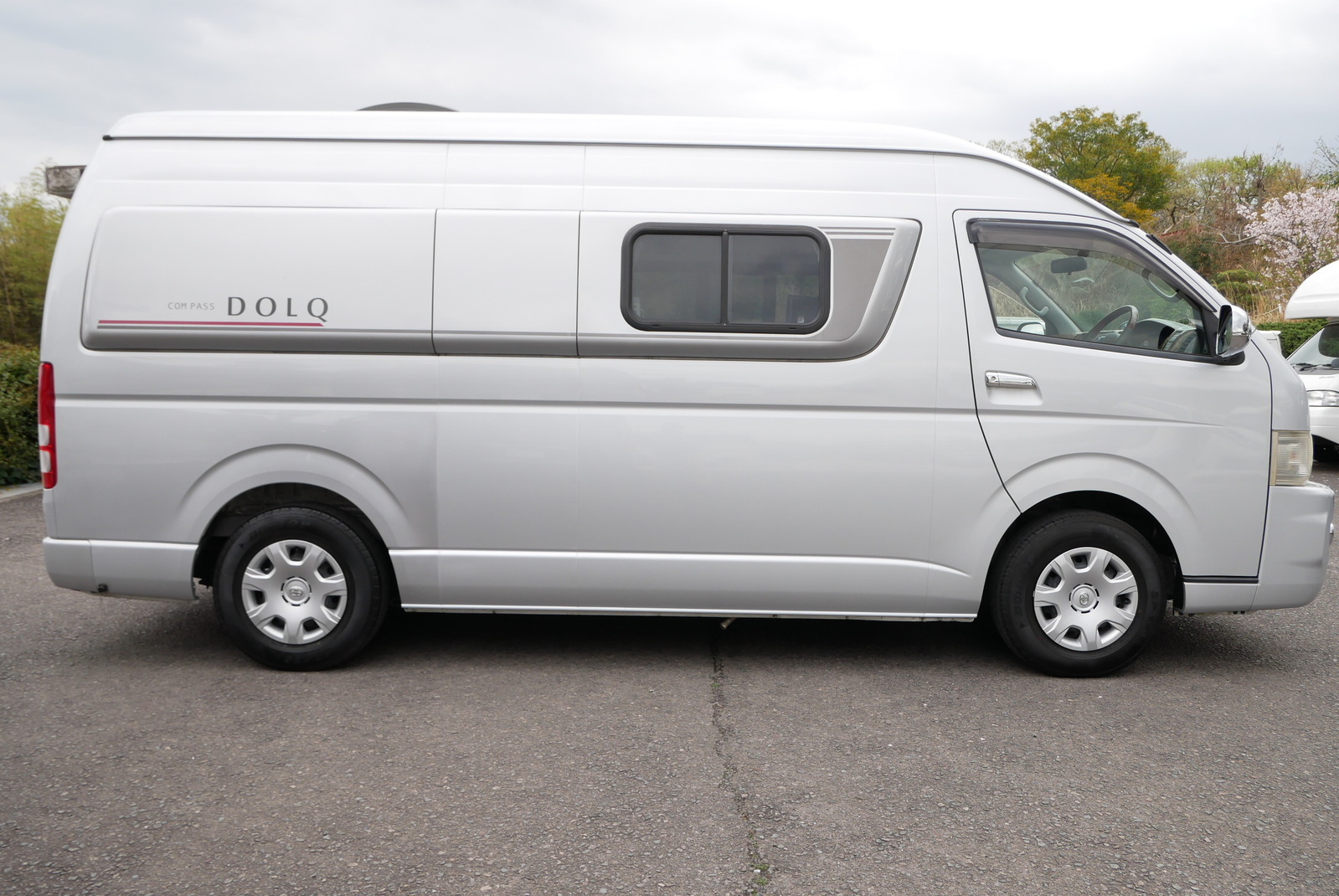 キャンピングカーバンコン