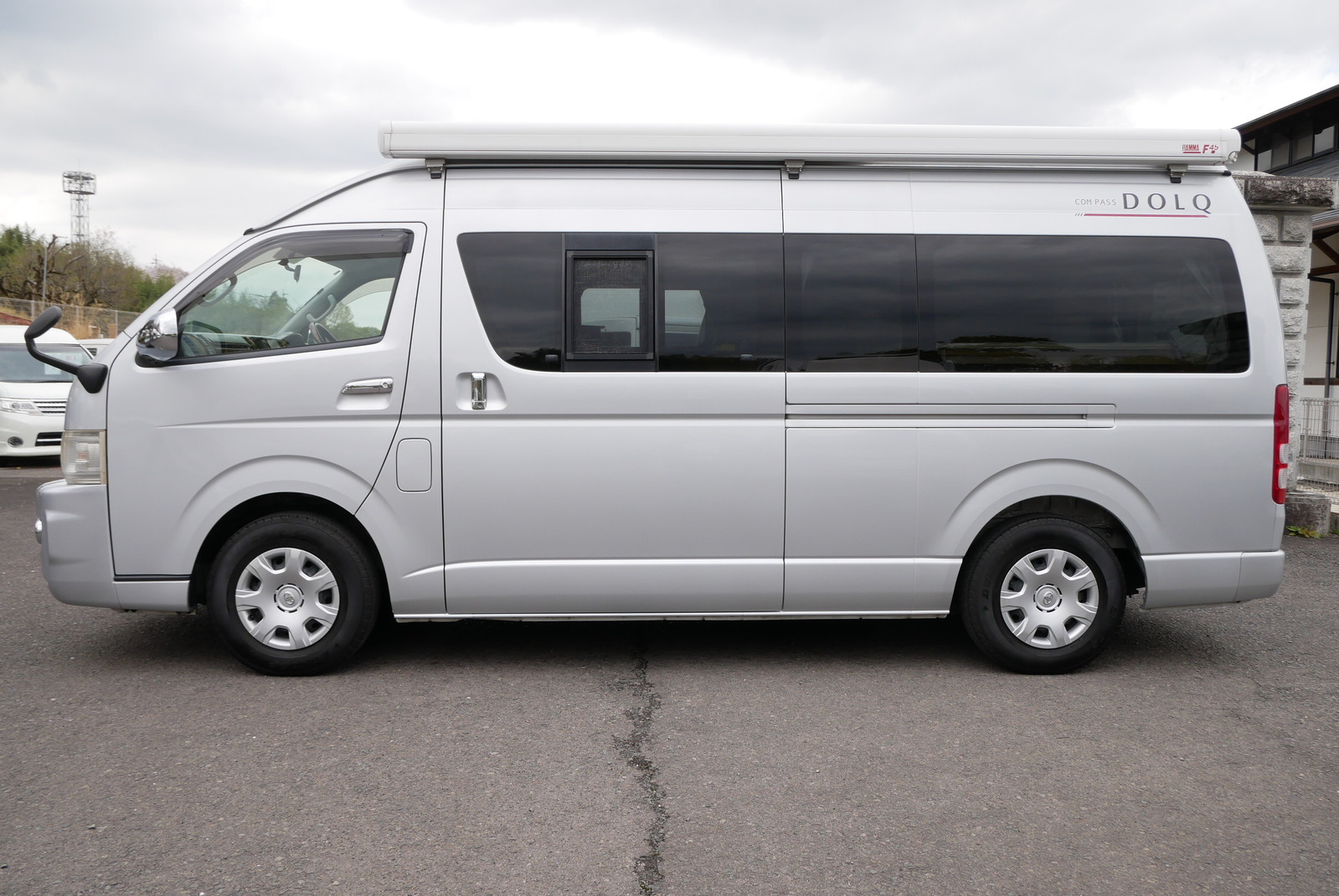 キャンピングカーバンコン