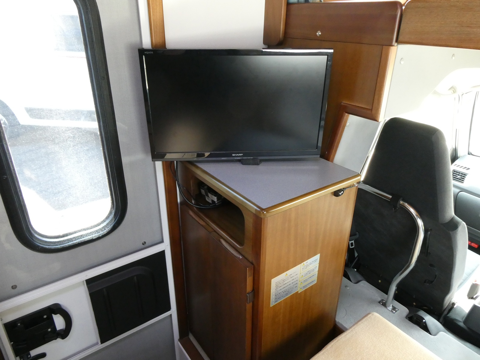 キャンピングカーキャブコン