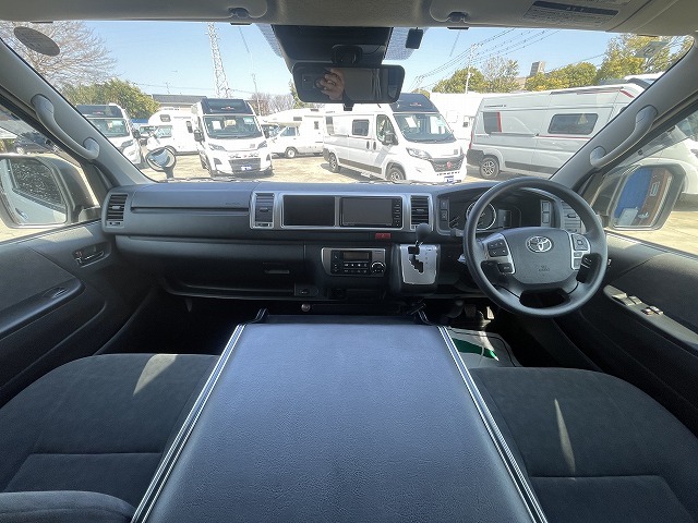 キャンピングカーバンコン