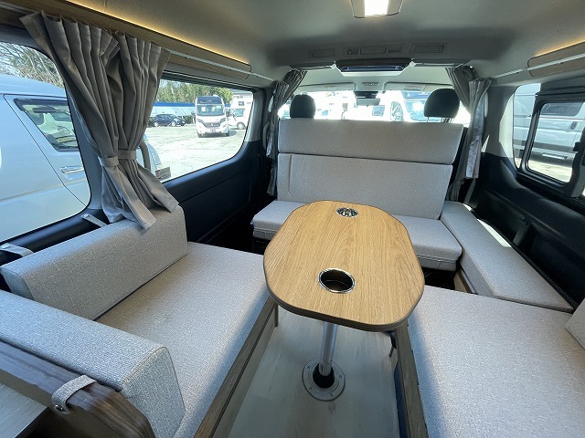 キャンピングカーバンコン