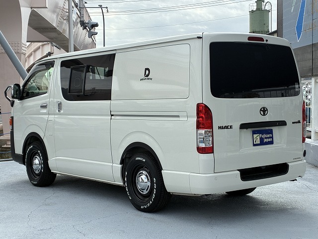 キャンピングカーバンコン