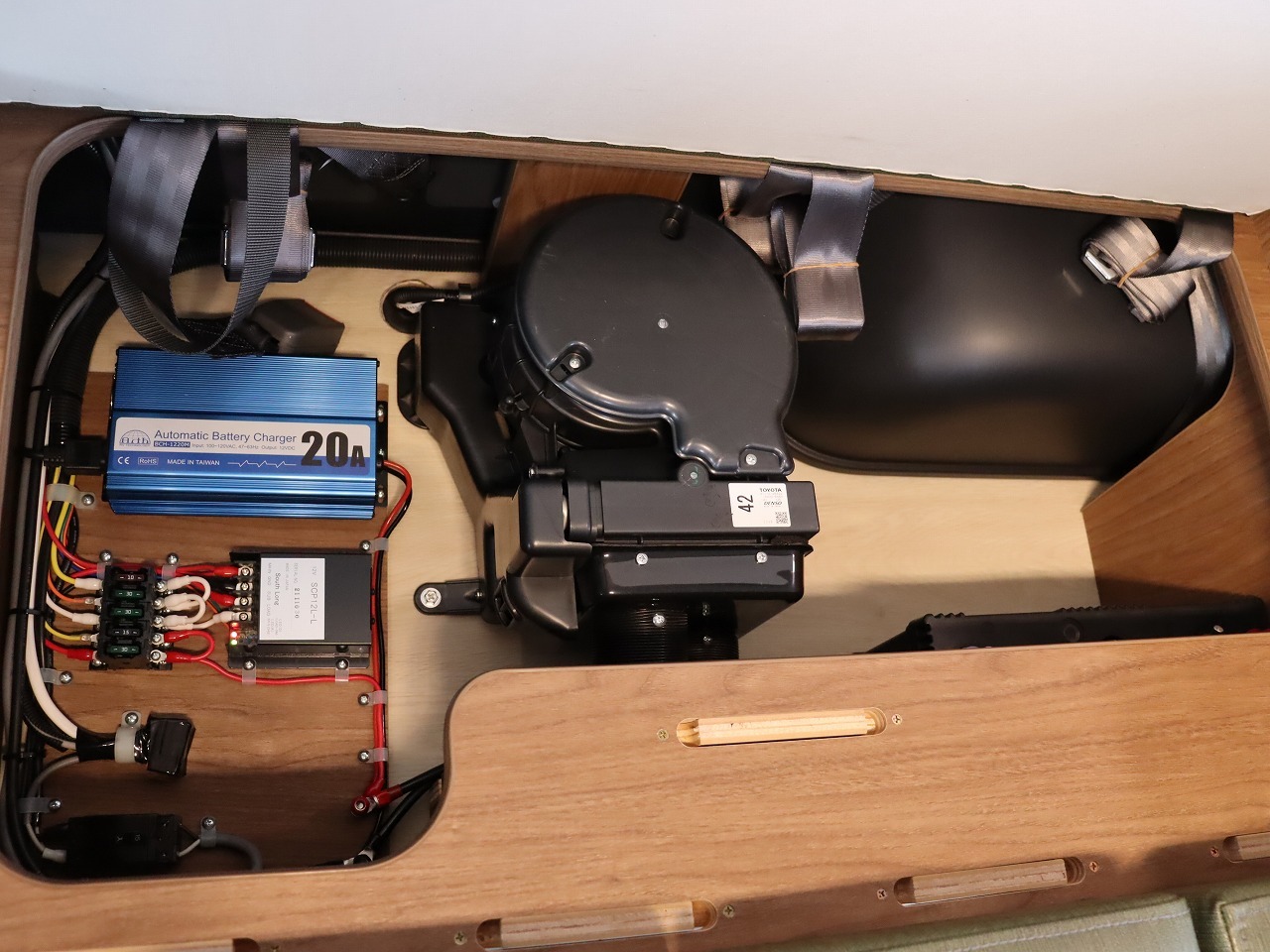 キャンピングカーバンコン