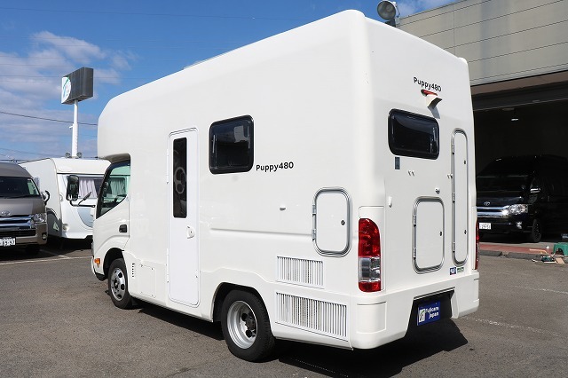 キャンピングカーキャブコン