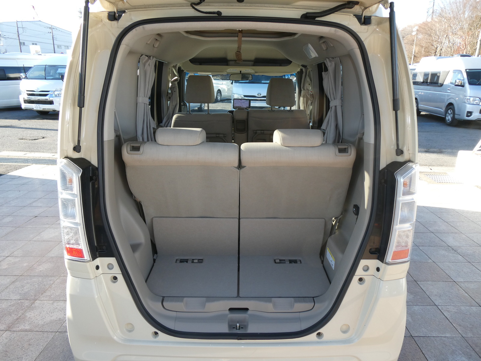 キャンピングカー軽キャンパー