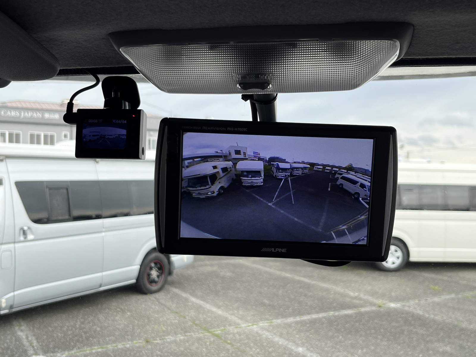 キャンピングカーキャブコン