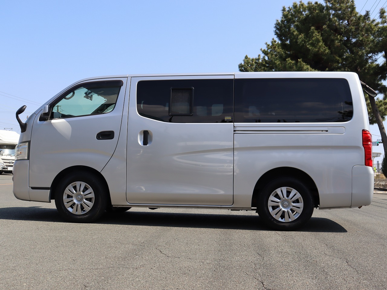 キャンピングカーバンコン