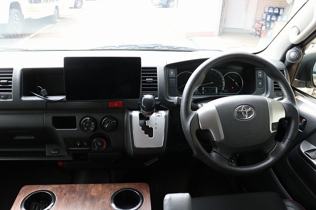 キャンピングカーバンコン