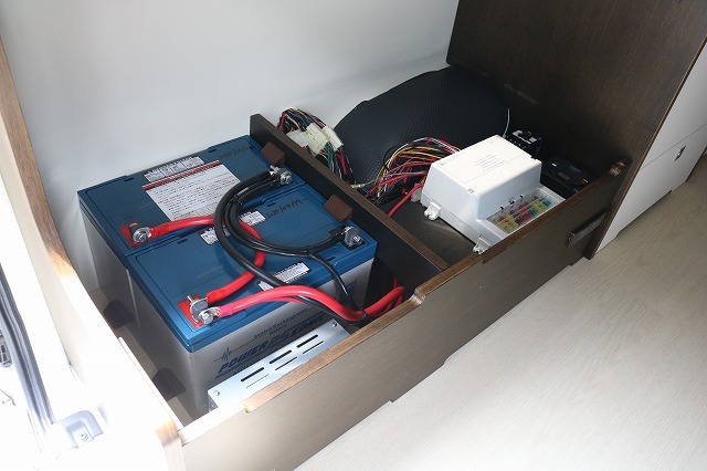 キャンピングカーバンコン