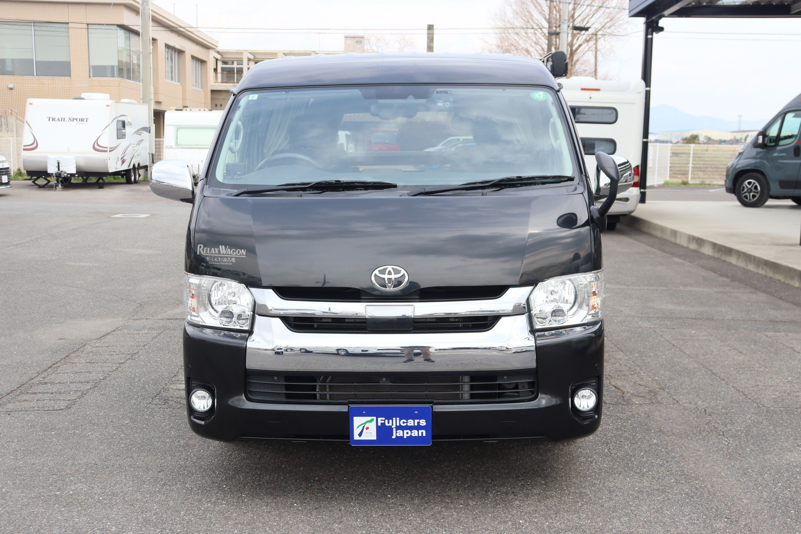 キャンピングカーバンコン