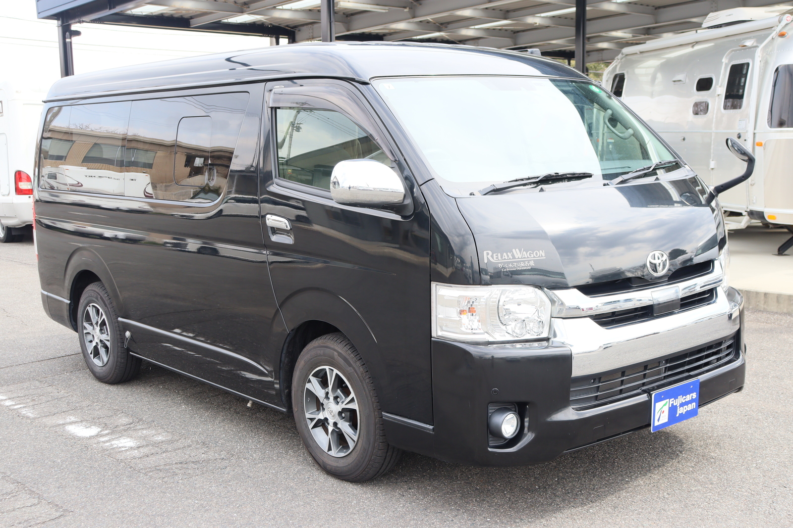 キャンピングカーバンコン