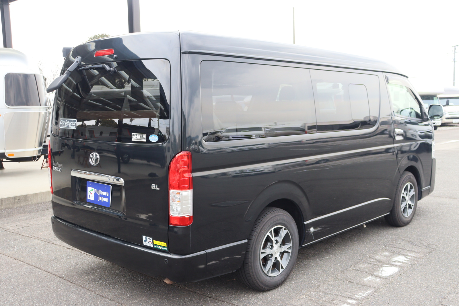 キャンピングカーバンコン