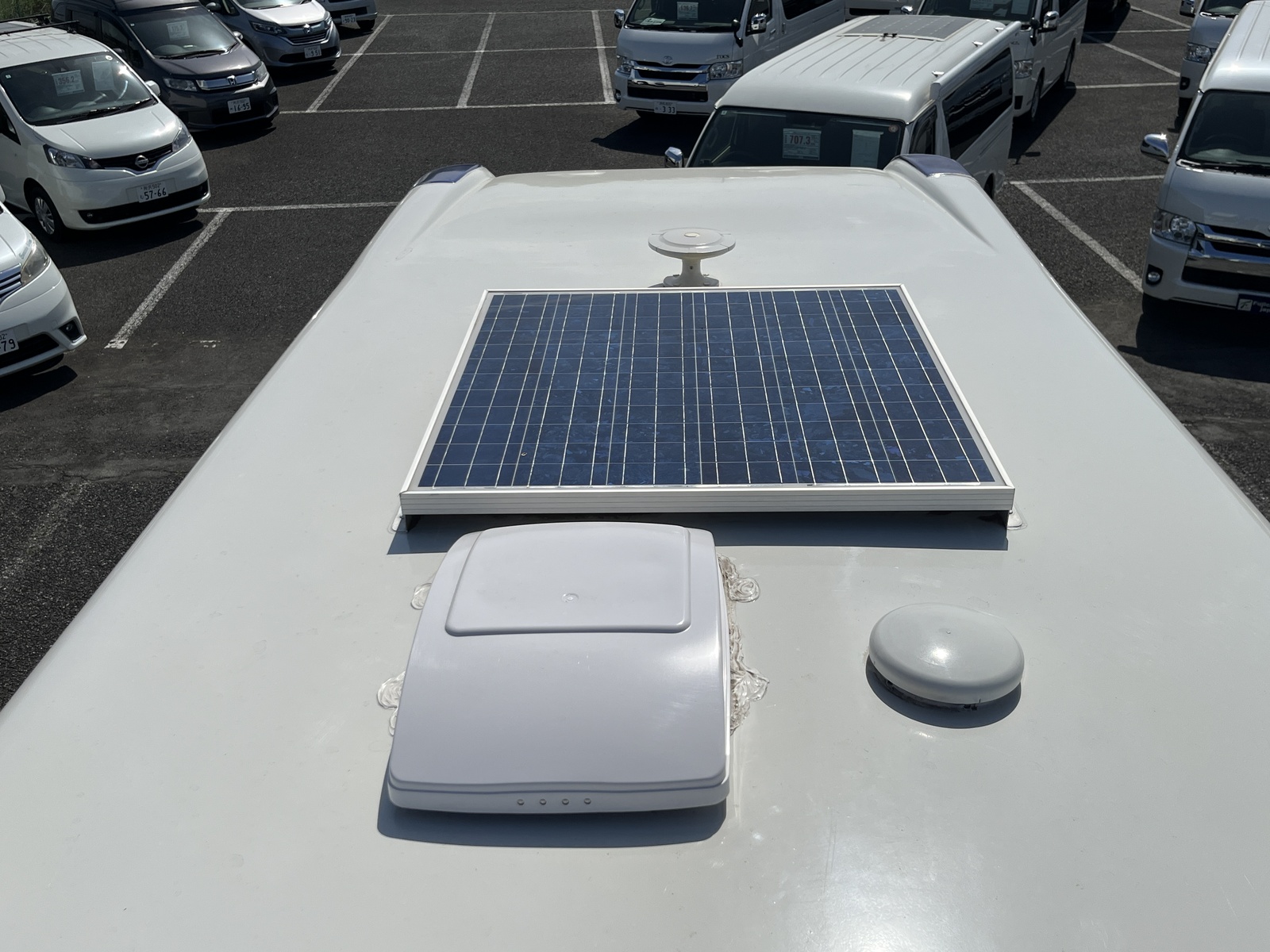 キャンピングカーキャブコン