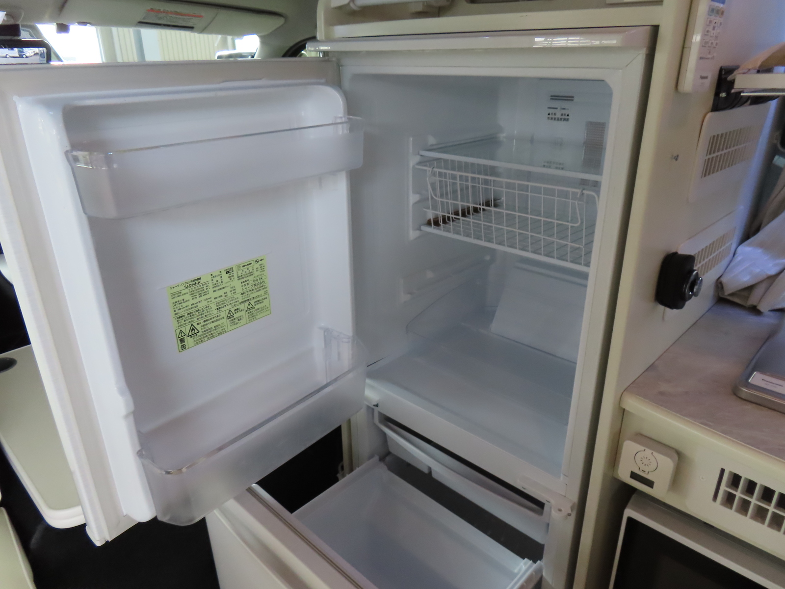 キャンピングカーバンコン