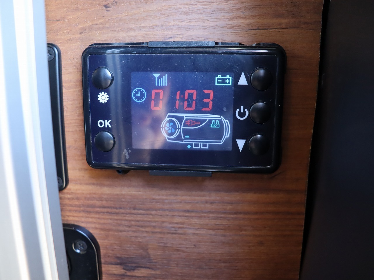 キャンピングカーバンコン