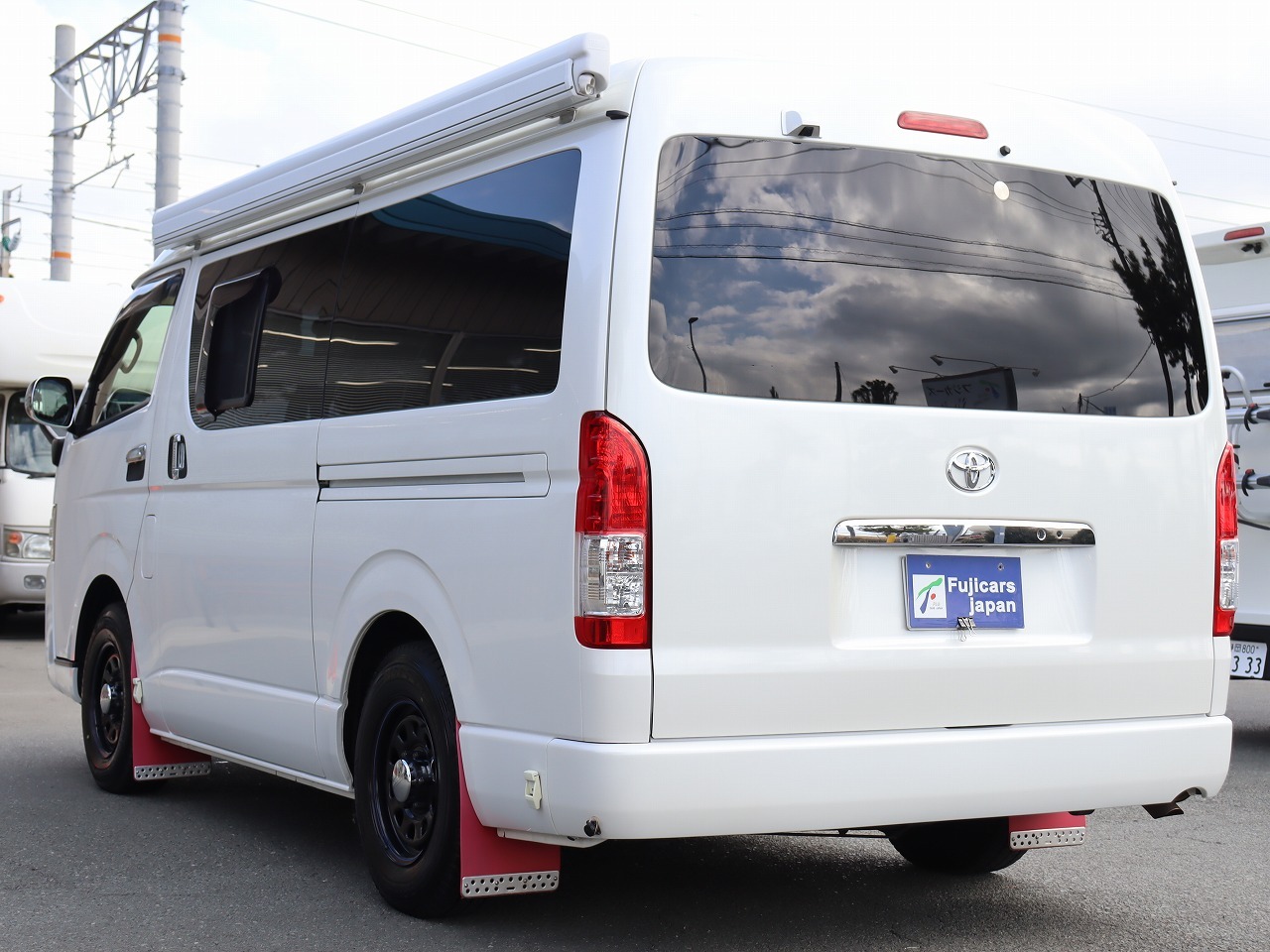 キャンピングカーバンコン