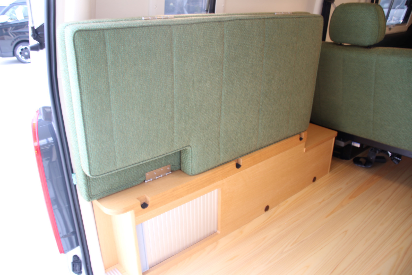 キャンピングカーバンコン