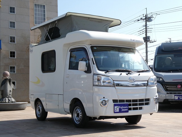 キャンピングカー軽キャンパー