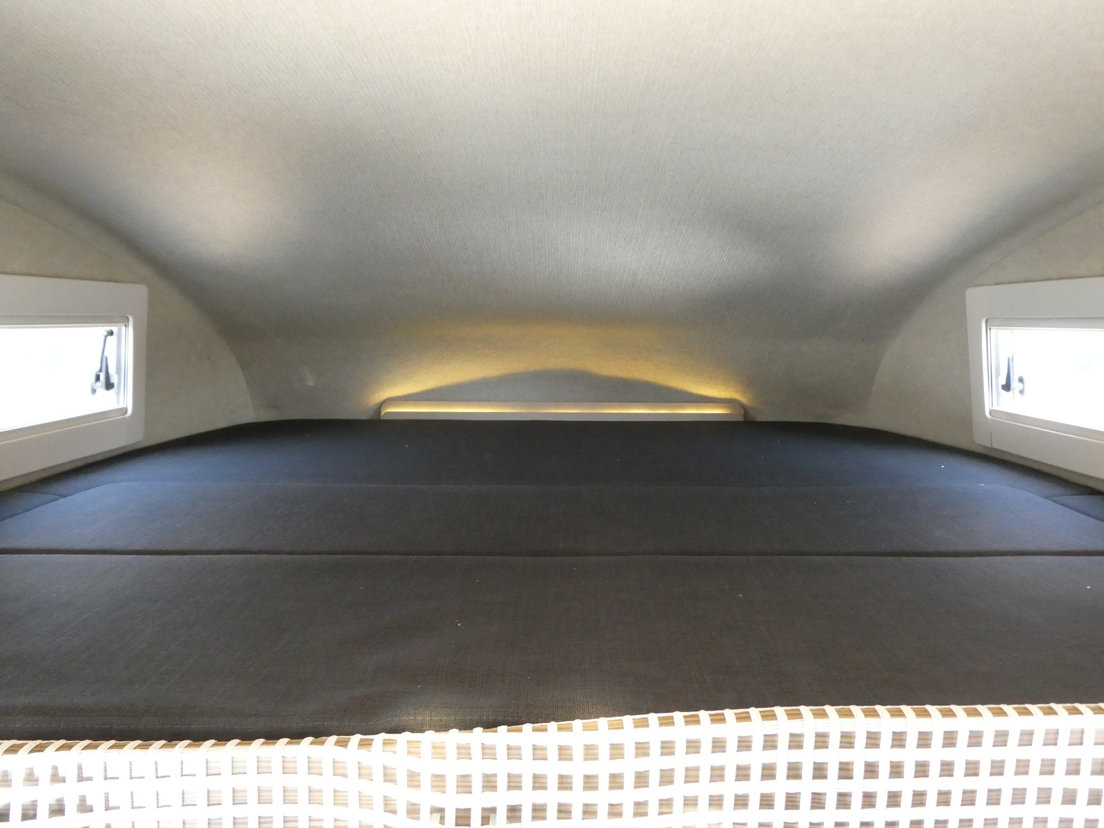 キャンピングカーキャブコン