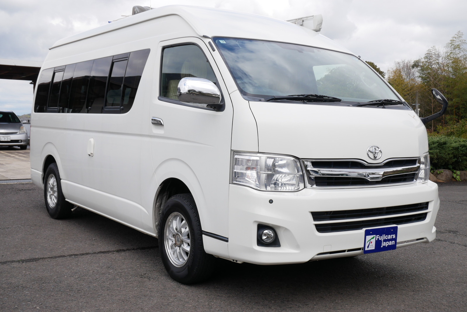 キャンピングカーバンコン