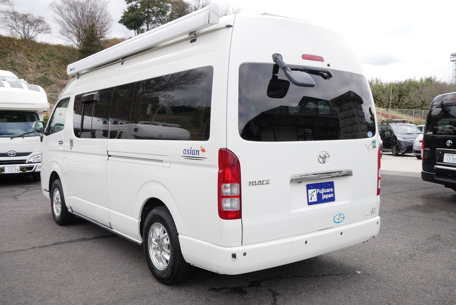 キャンピングカーバンコン