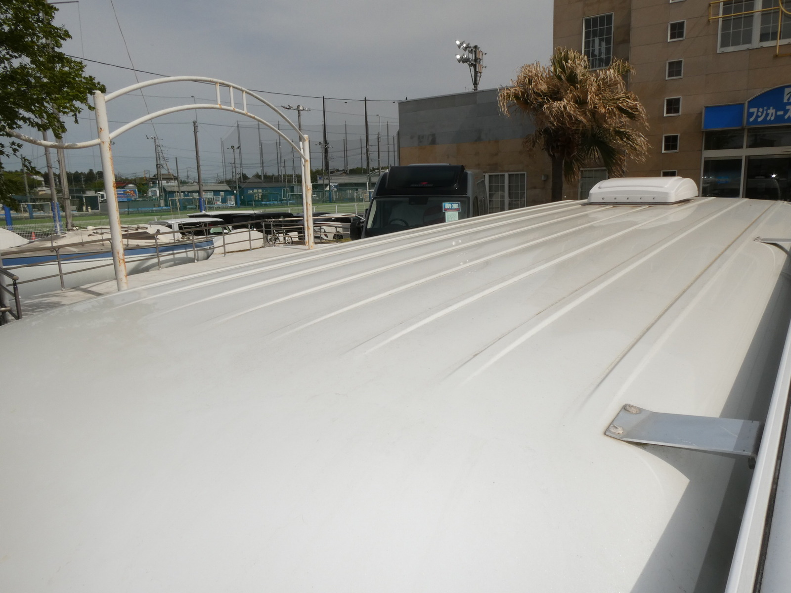 キャンピングカーバンコン