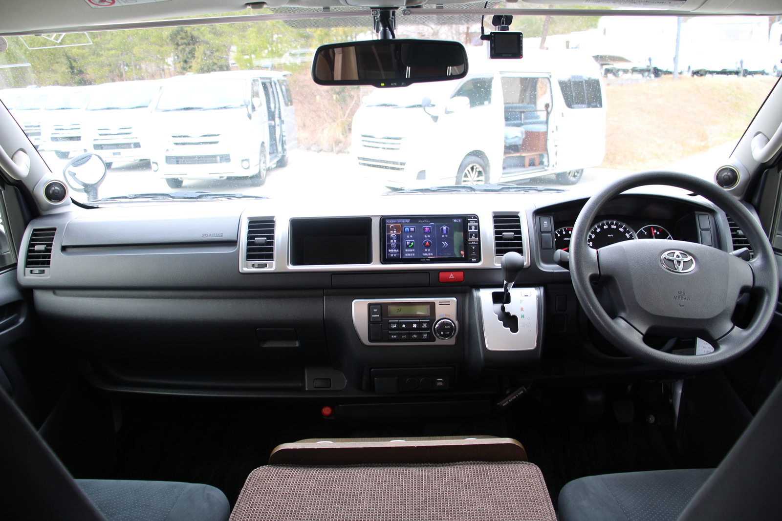 キャンピングカーバンコン