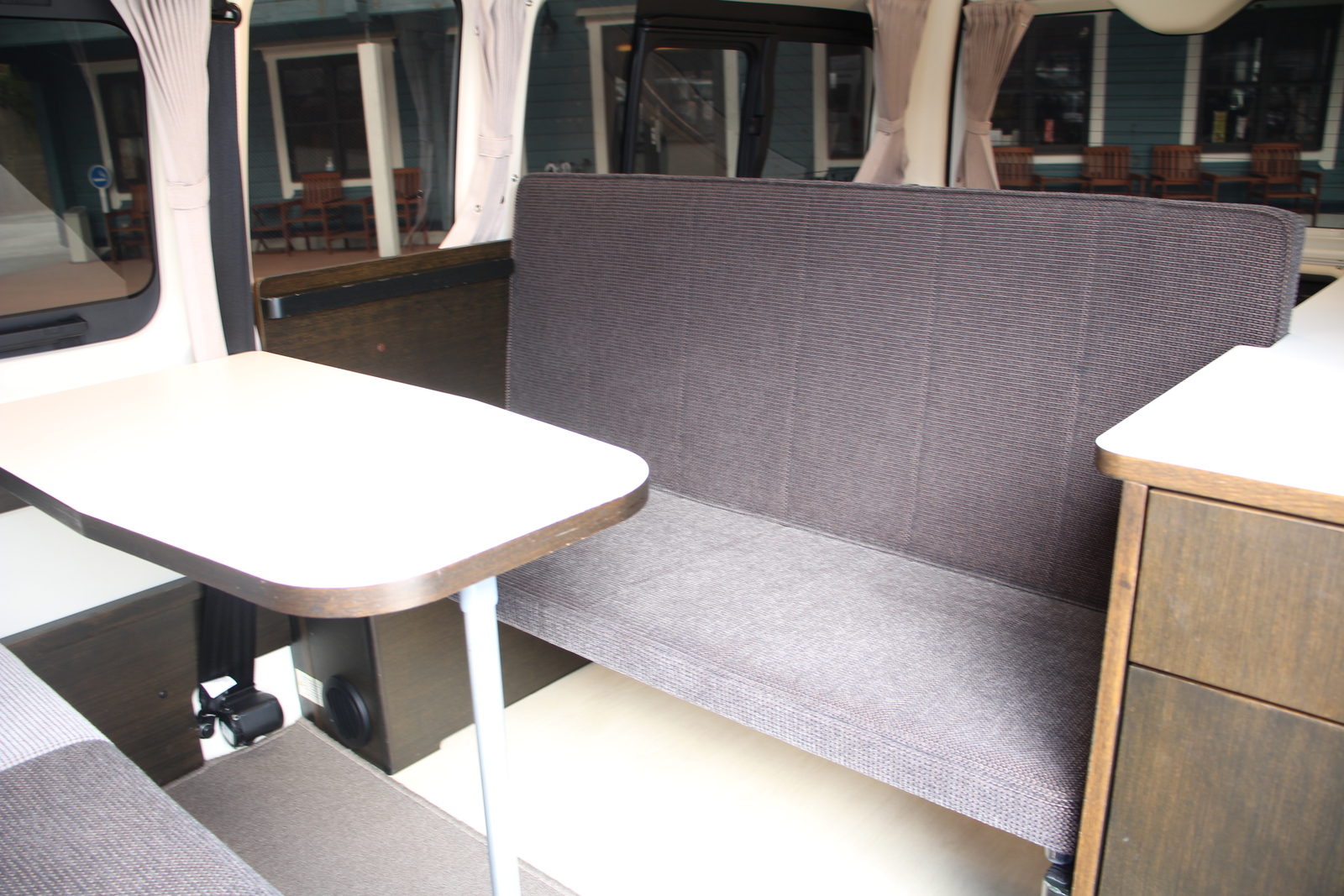 キャンピングカーバンコン