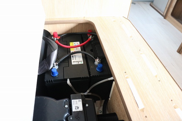 キャンピングカーバンコン