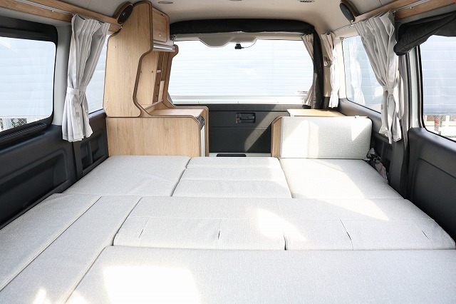 キャンピングカーバンコン