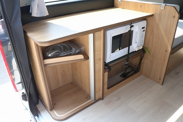 キャンピングカーバンコン