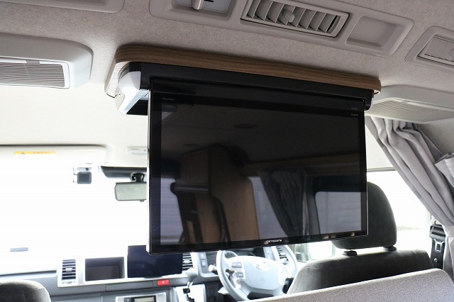 キャンピングカーバンコン