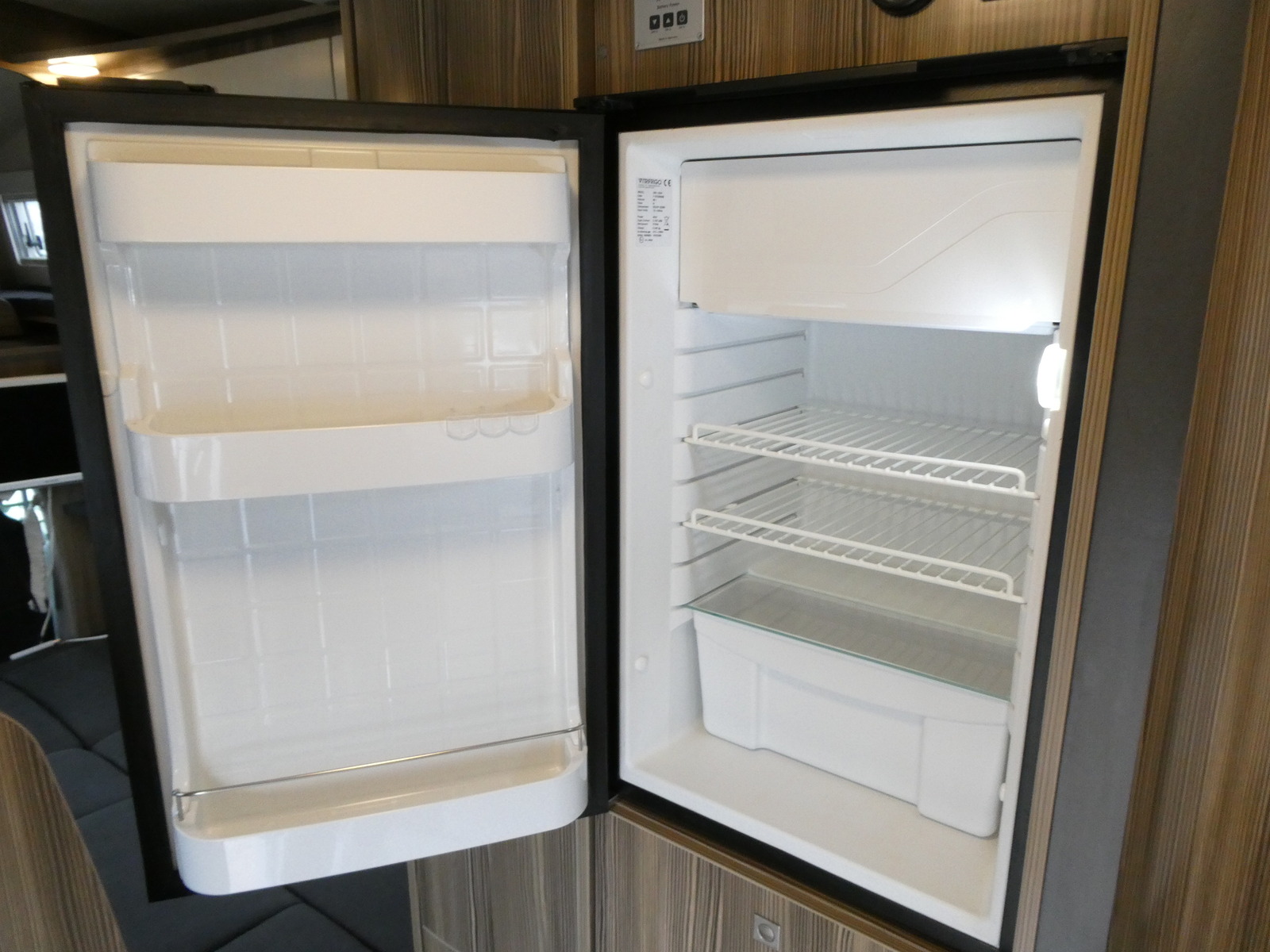 キャンピングカーキャブコン